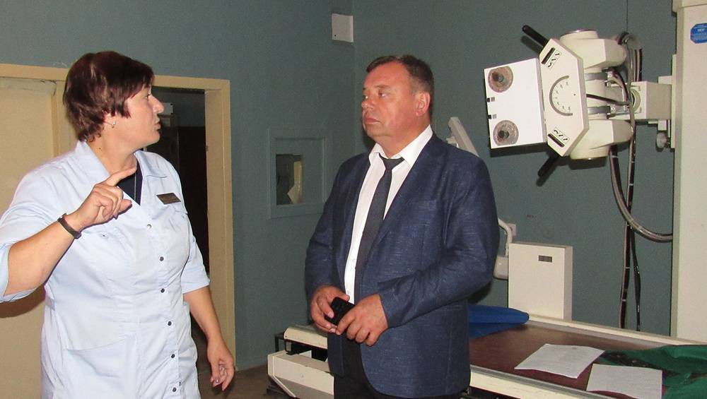 Заместитель губернатора проверил Навлинскую районную больницу - bragazeta.ru - Брянская обл.