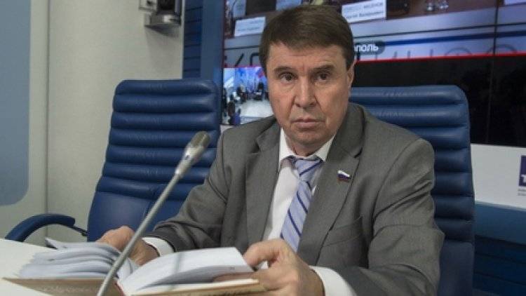 Сенатор поддержал решение МИД РФ разобраться с иностранным вмешательством в митинги
