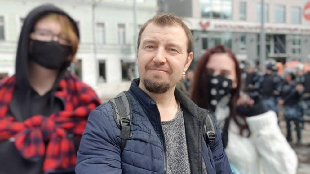 "Силовой" прием ОМОНа испытал на себе: Как на самом деле "винтили" людей во время "прогулки"-митинга в Москве