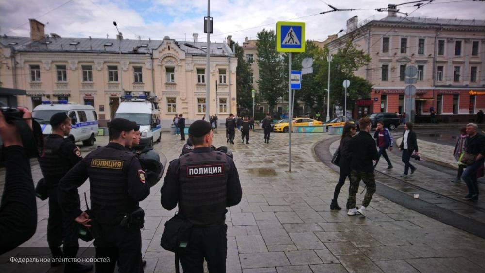 Незаконные сборища «оппозиции» лишают москвичей доступа к центру города – адвокат