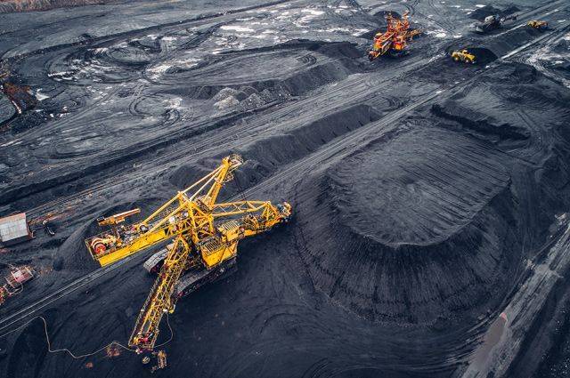 Коммерсант: в июне поставки российского угля на Украину упали на 85%