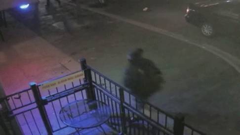 Полиция США показала видео момента ликвидации стрелка из Огайо.