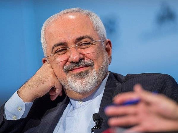 Иран пригрозил выйти из ядерной сделки