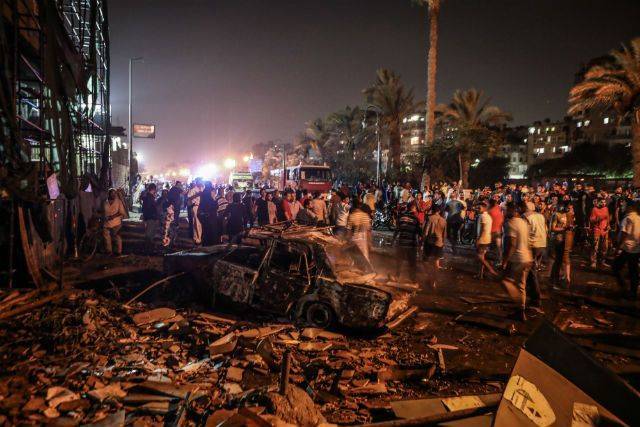 Число жертв взрыва в Каире возросло до 19 человек