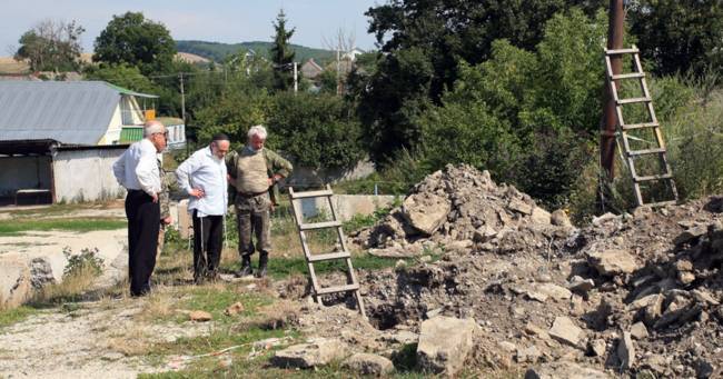 В Хмельницкой области идут раскопки на месте гибели евреев