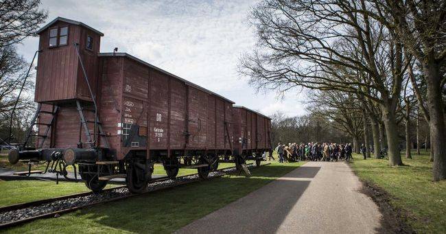 Решение о выплатах жертвам Холокоста в Голландии вступило в силу