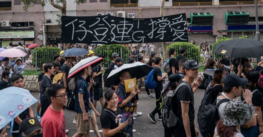 Протесты в Гонконге: всеобщая забастовка и транспортный коллапс