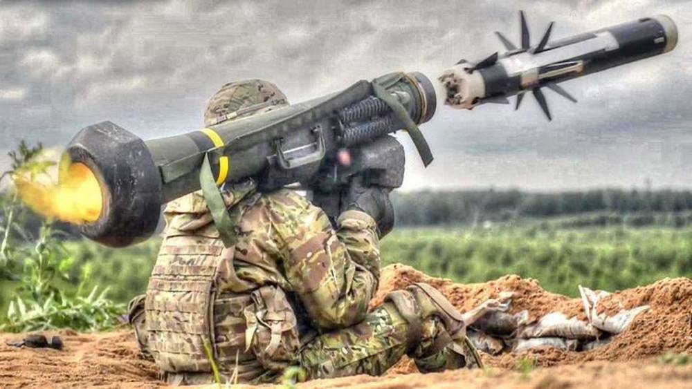 Украина хочет купить больше ракетных комплексов Javelin, чем планировала изначально