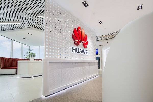 Huawei получил рекордную выручку с продаж в России
