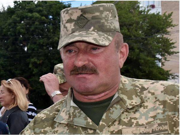 Зеленский берет под свой контроль командование ООС на Донбассе