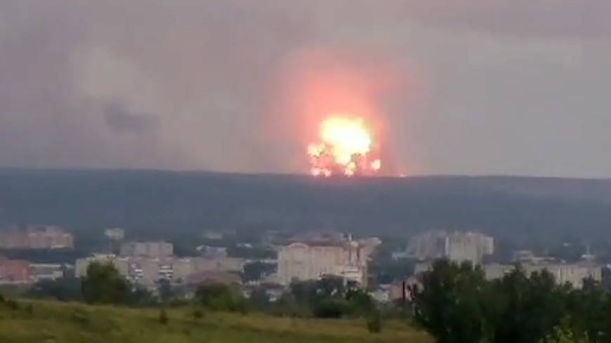 Из Ачинска эвакуируют около 11 тысяч жителей из-за взрывов на военном складе