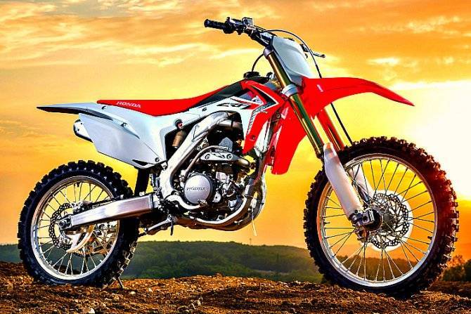Honda запатентовала новый мотоциклетный двигатель