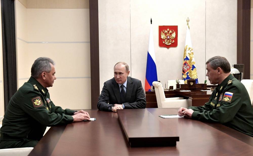 Путин поручил российским ведомостям следить за разработками и производством ракет США