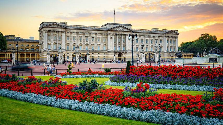 Британская королева ищет управляющего Букингемским дворцом