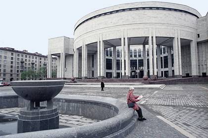 Александр Вершинин - В российской библиотеке оцифруют тысячи книжных памятников - lenta.ru - Россия