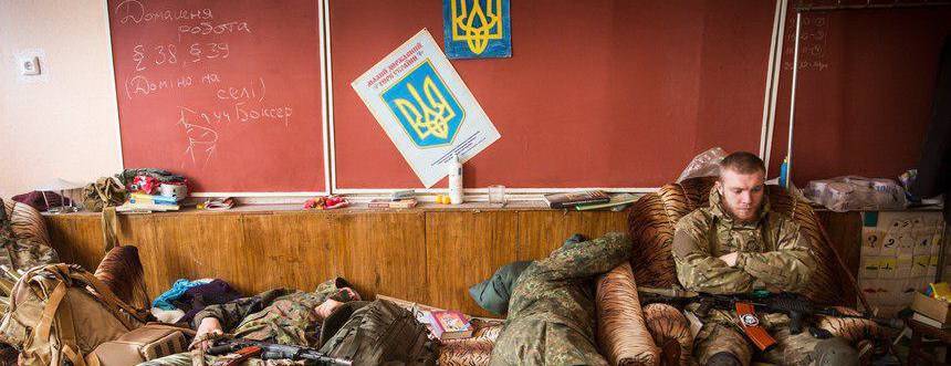 Украинский политик призвал соотечественников бежать из деградировавшей армии
