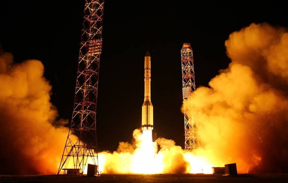 "Протон-М" со спутником Минобороны России стартовал с Байконура