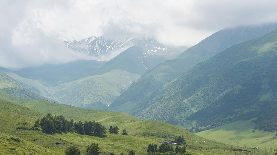 Стала известна личность погибшего в Киргизии российского альпиниста