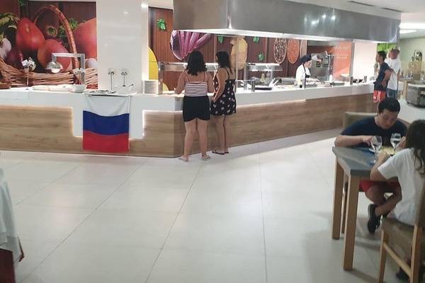 Украинские «патриоты» впали в истерику из-за российского флага на испанском курорте