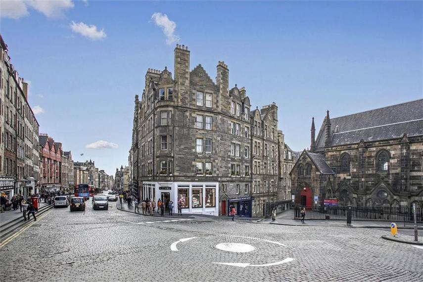 Квартира Гарри Поттера продается в Эдинбурге за 280 тыс. евро (Фото)