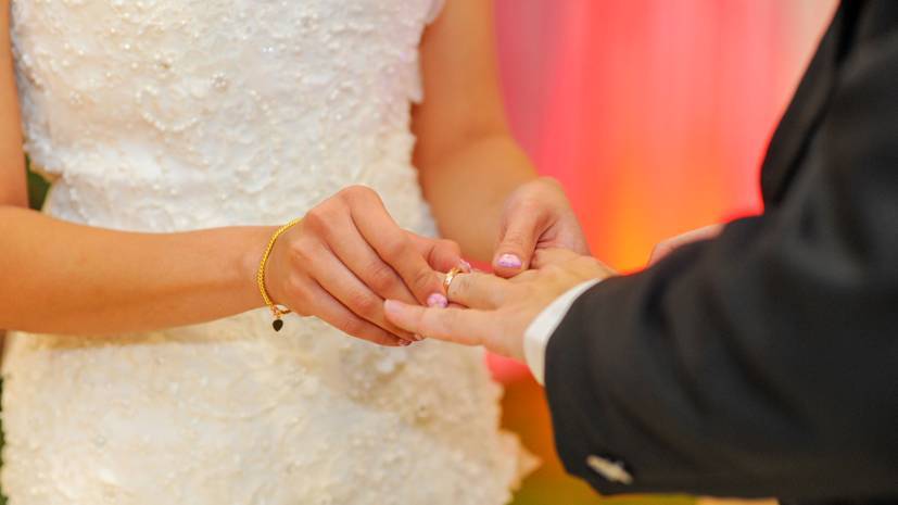 В Минюсте назвали самые популярные месяцы для свадеб — РТ на русском