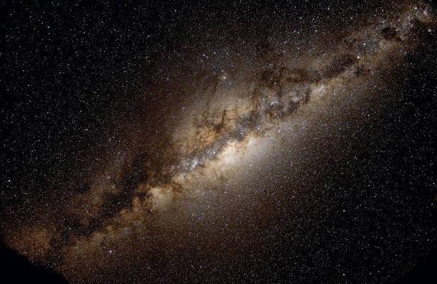 Астрономы нашли следы одной из первых звезд Вселенной