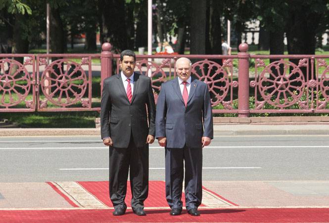 От дружбы Лукашенко с Мадуро Беларуси достался долг в десятки миллионов
