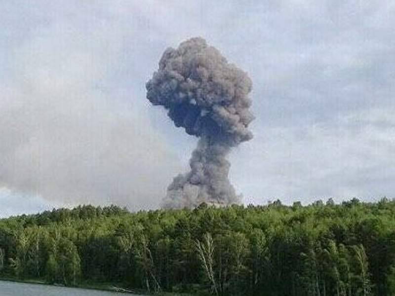 Названа предварительная причина взрывов на складе боеприпасов в Красноярском крае