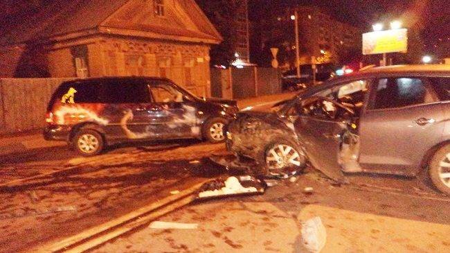Водитель погиб в Костроме после лобового ДТП – РИА «7 новостей»