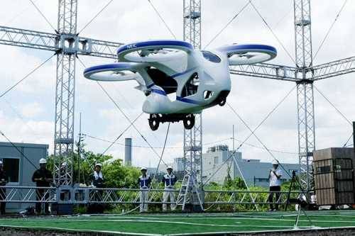 NEC подняла в небо прототип летающего автомобиля