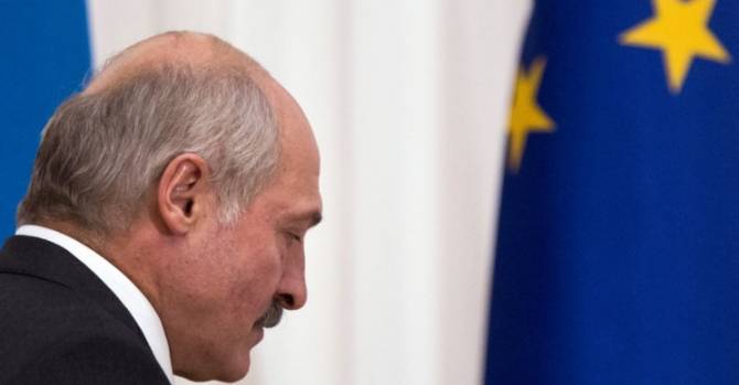 У Лукашенко хотят полной отмены санкций. Посол ЕС рассказала, при каких условиях