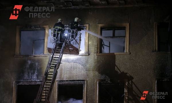 В Нефтеюганске горел десятиэтажный дом | Ханты-Мансийский автономный округ | ФедералПресс