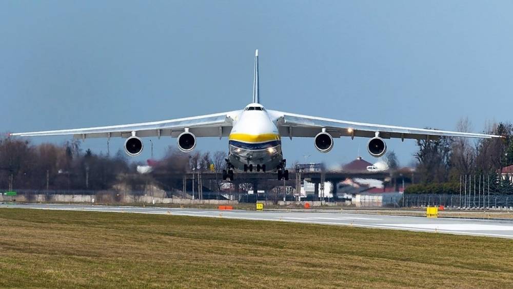 В Раде заявили о крахе авиаотрасли из-за вражды с Россией