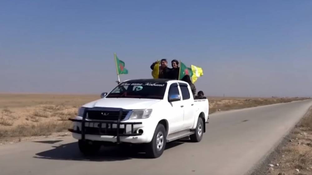 Три курдских бойца погибли в Сирии во время нападения на их автомобиль