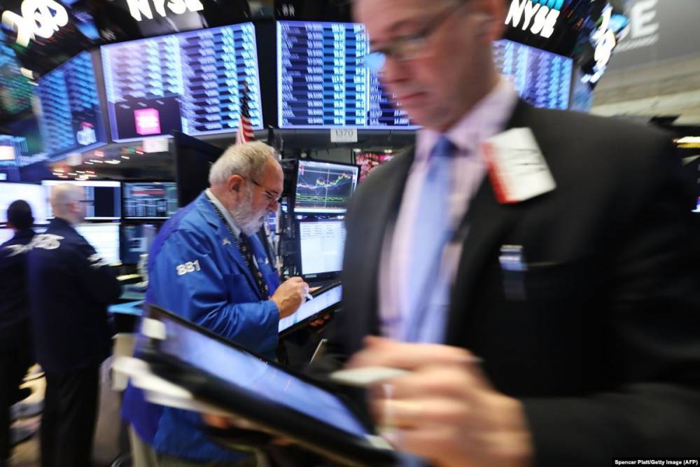 В понедельник произошло крупнейшее в этом году падение акций на Уолл-стрит