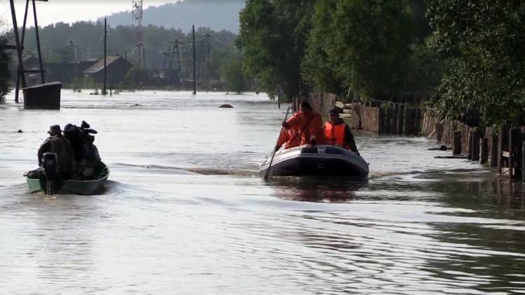 Приморские спасатели подготовились к прибытию тайфуна «Франциско»