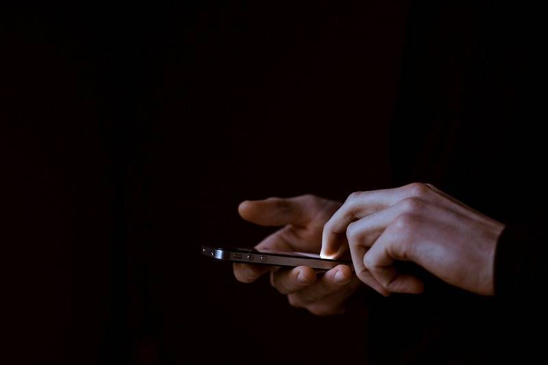 Курганец проведёт пять лет в колонии строгого режима за мобильное мошенничество
