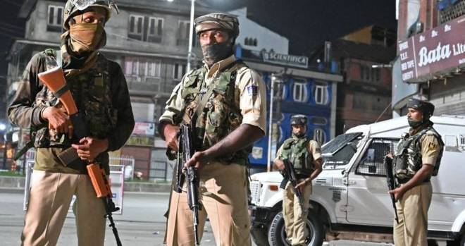 Индия отменяет автономию Кашмира. Это чревато войной с Пакистаном