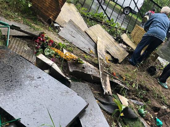 Водителем, устроившим погром на Ступинском кладбище, оказался бывший сотрудник ГИБДД