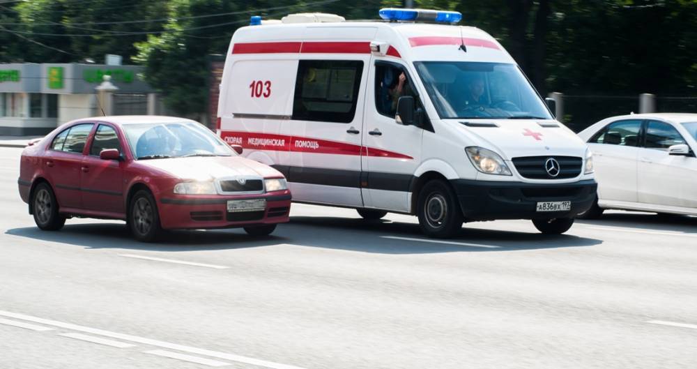 В России ужесточили ответственность за непропуск машин скорой помощи