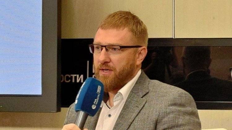 Малькевич передал в Генпрокуратуру найденные в сети фейки о ЧП на военном складе в Ачинске