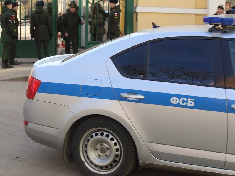 Фигурантам дела о нападении с участием сотрудников ФСБ продлили срок ареста