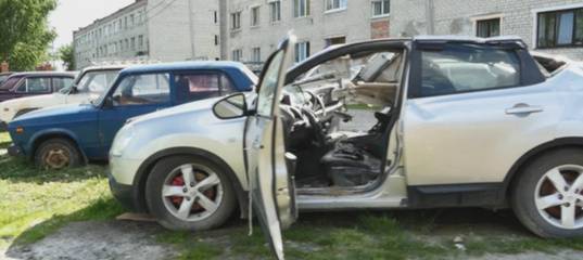 Тюменский суд нашел виновного в обрушении кирпичной кладки на женщину, сидевшую в машине