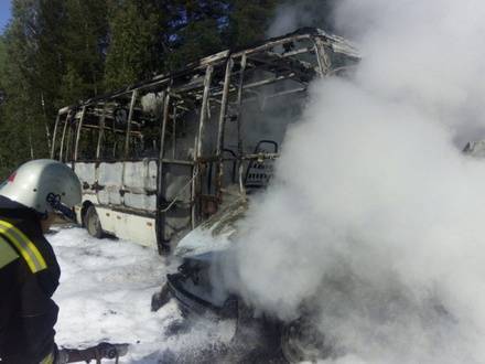Автобус с пассажирами загорелся по пути в Арзамас: есть жертвы