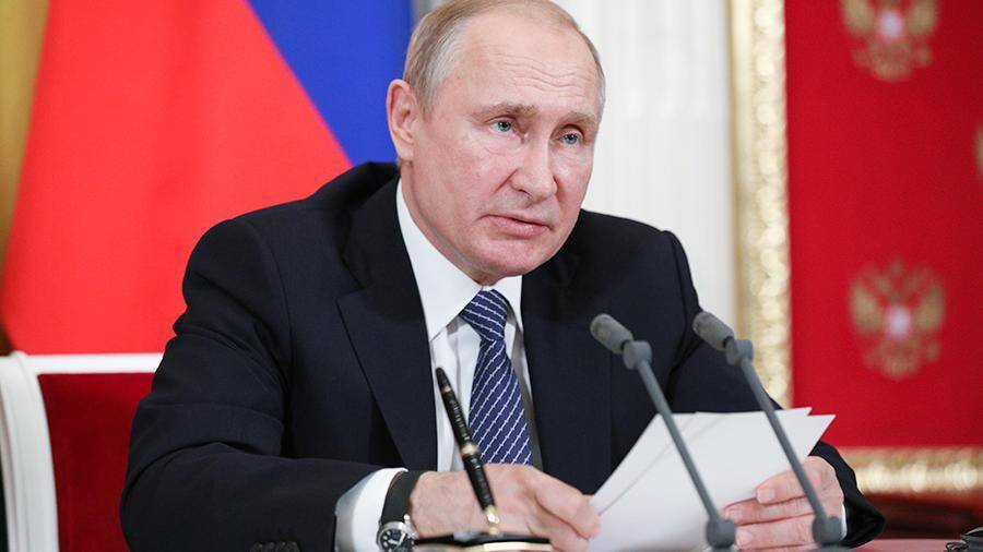 Путин заявил о сбое графика восстановления Иркутской области
