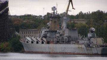 Sohu (Китай): крейсер «Украина» простаивает почти 30 лет, теперь его судьба определена. Почему его сначала хотели продать Китаю?