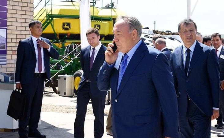 Почему редкие фото Назарбаева часто стали появляться в Сети