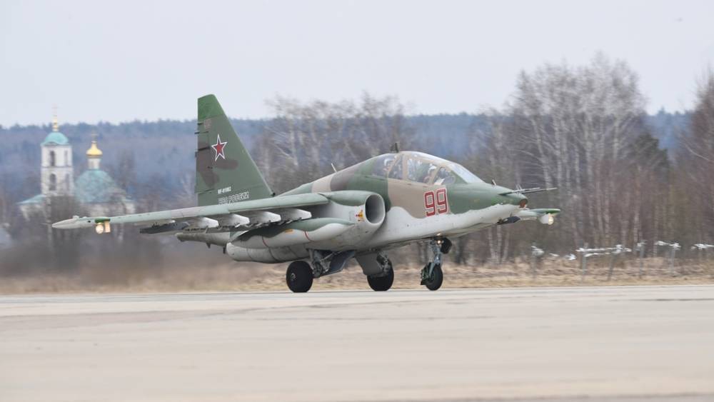Серьезная птица "Суперграч": Модернизированные штурмовики Су-25 получили новые возможности