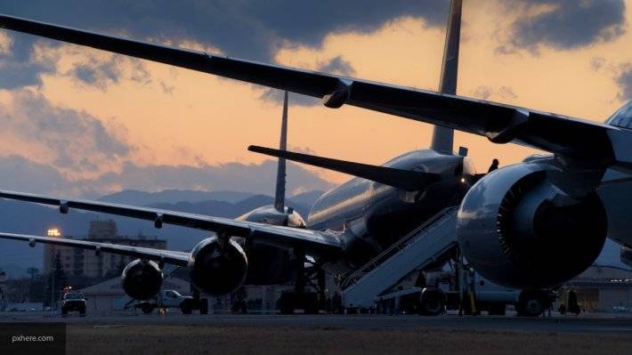 Два самолета авиакомпании Swiss вернулись в аэропорт из-за удара молнии