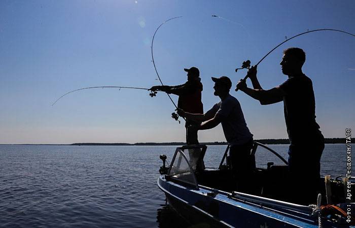 В РФ разработают специальные правила для рыбаков-любителей